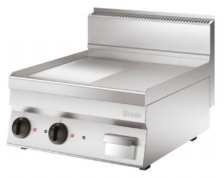 Plaque grill inox 1/2 lisse 1/2 nervuré - 590x515 mm Plaque grill inox 1/2 lisse 1/2 nervuré - 590x515 mm