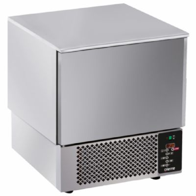 Cellule de refroidissement rapide en inox pour 5x GN 1/1 ou 600x400 mm température +3/-18°C Cellule de refroidissement rapide en inox pour 5x GN 1/1 ou 600x400 mm température +3/-18°C