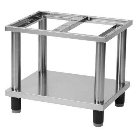 Soubassement ouvert en inox avec châssis ajouré Soubassement ouvert en inox avec châssis ajouré