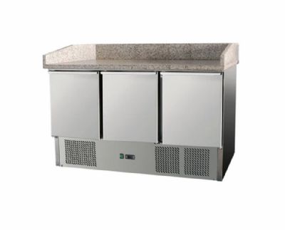 Meuble a pizza avec plan de travail en granit 3 portes +2/ +8°C - 368L Meuble a pizza avec plan de travail en granit 3 portes +2/ +8°C - 368L