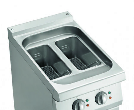 Friteuse professionnelle triphase 1 cuve de 9 itres sur coffre ferm - 400x700x850 mm