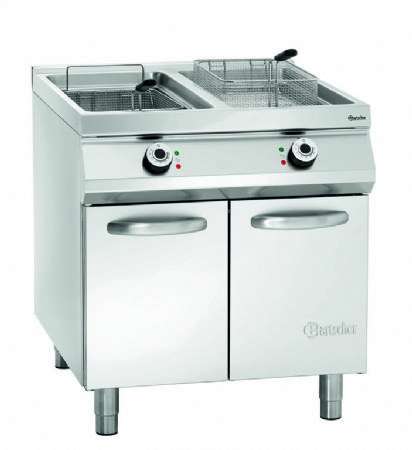 Friteuse professionnelle triphase 2 cuves de 20 litres sur coffre 2 portes - 800x900x900 mm