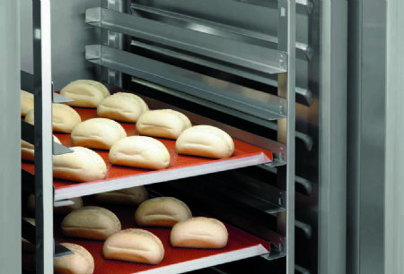 Conglateur boulangerie 600x400 mm avec 1 porte pleine - 235 litres - 705x925x2085 mm