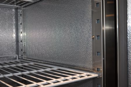 Rfrigrateur en acier inox+al 600 litres statique 680x810x2010