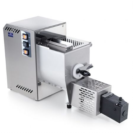 machine  ptes fraches professionelle avec coupe-ptes capacit cuve 6 lt. 5 kg/h