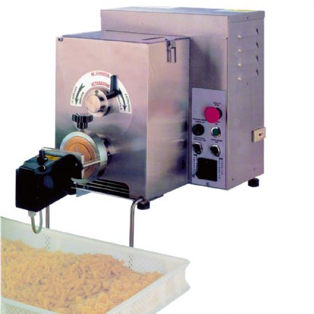 Machine  ptes automatique  8/10kg/h