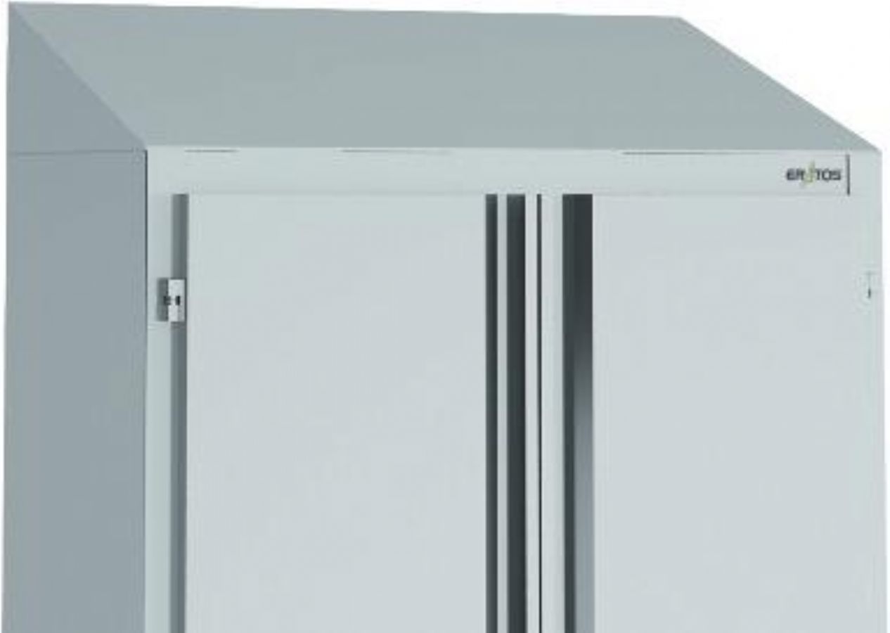 Option toit inclin pour armoires inox - 1600x600x150 mm