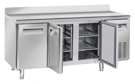 Table rfrigre positive -2C  +8C  3 portes avec dosseret GN1/1 inox 400L - 1800x700x950 mm